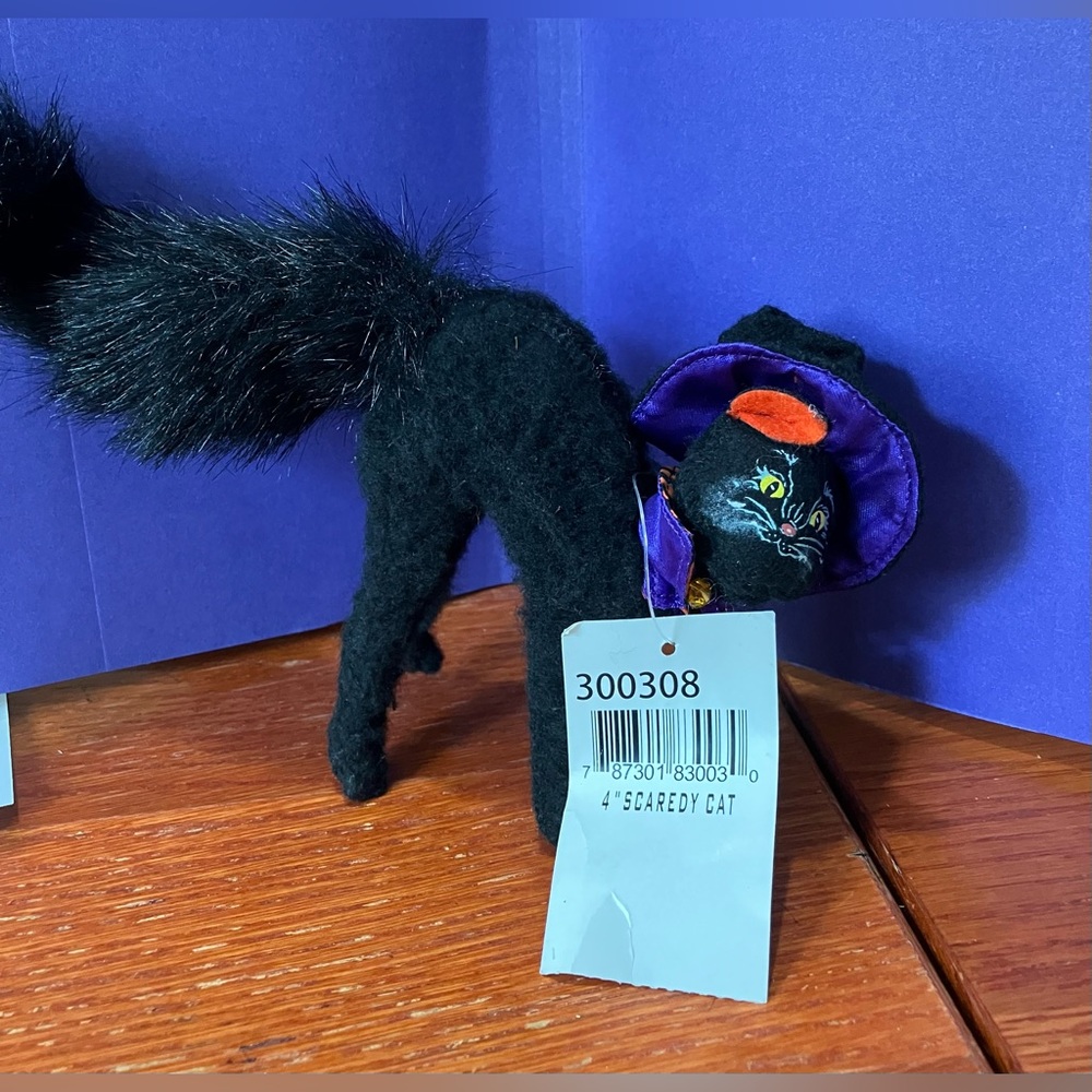 EUC with Tag Annalee Halloween 4” Scaredy Cat 300308 witch black cat